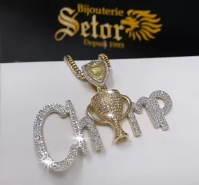 Champ diamond pendant